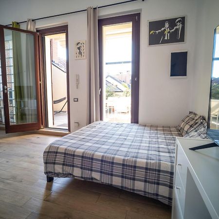 Flat With Terrace Close To Forum And Milanofiori Metro Assago Ngoại thất bức ảnh