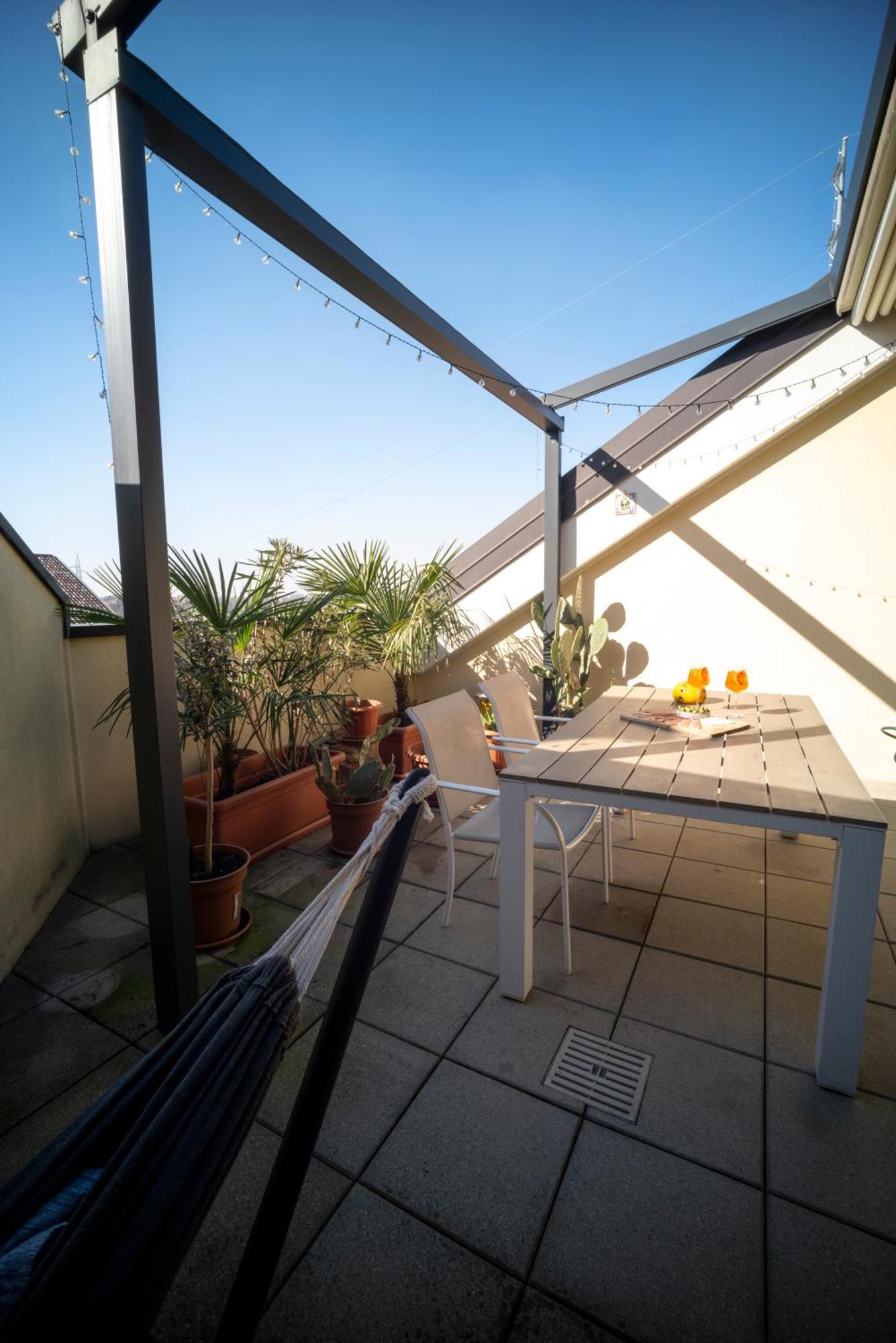 Flat With Terrace Close To Forum And Milanofiori Metro Assago Ngoại thất bức ảnh